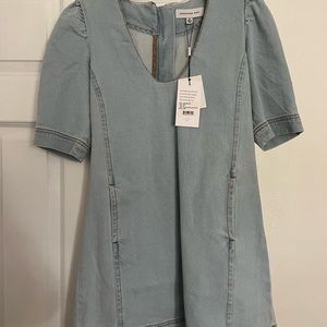 Something Navy NWT SZ M